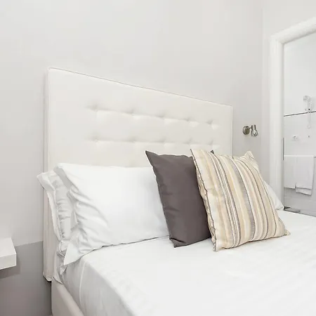White Colosseo فندق مبيت وإفطار 4*