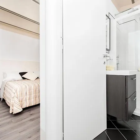 White Colosseo 4* Roma