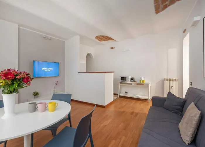 White Colosseo Рим