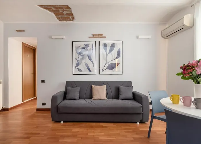 White Colosseo 4* Рим