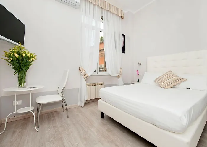 White Colosseo Отель типа 