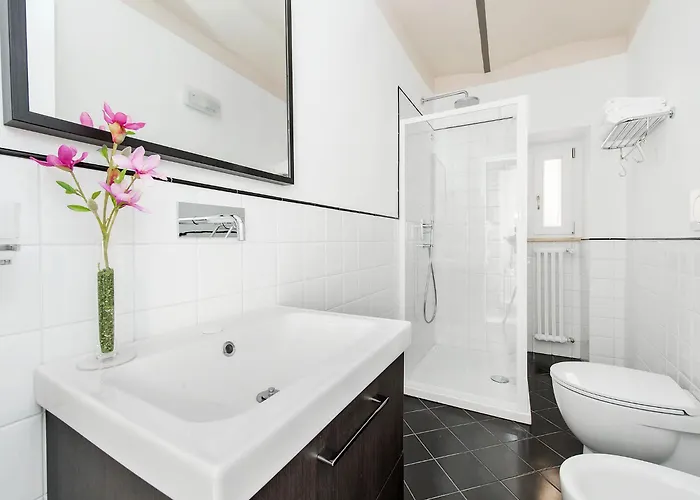 White Colosseo Отель типа 