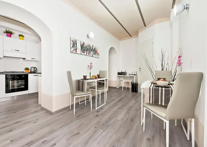 White Colosseo Отель типа 