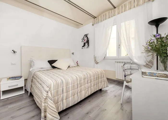 White Colosseo Отель типа 